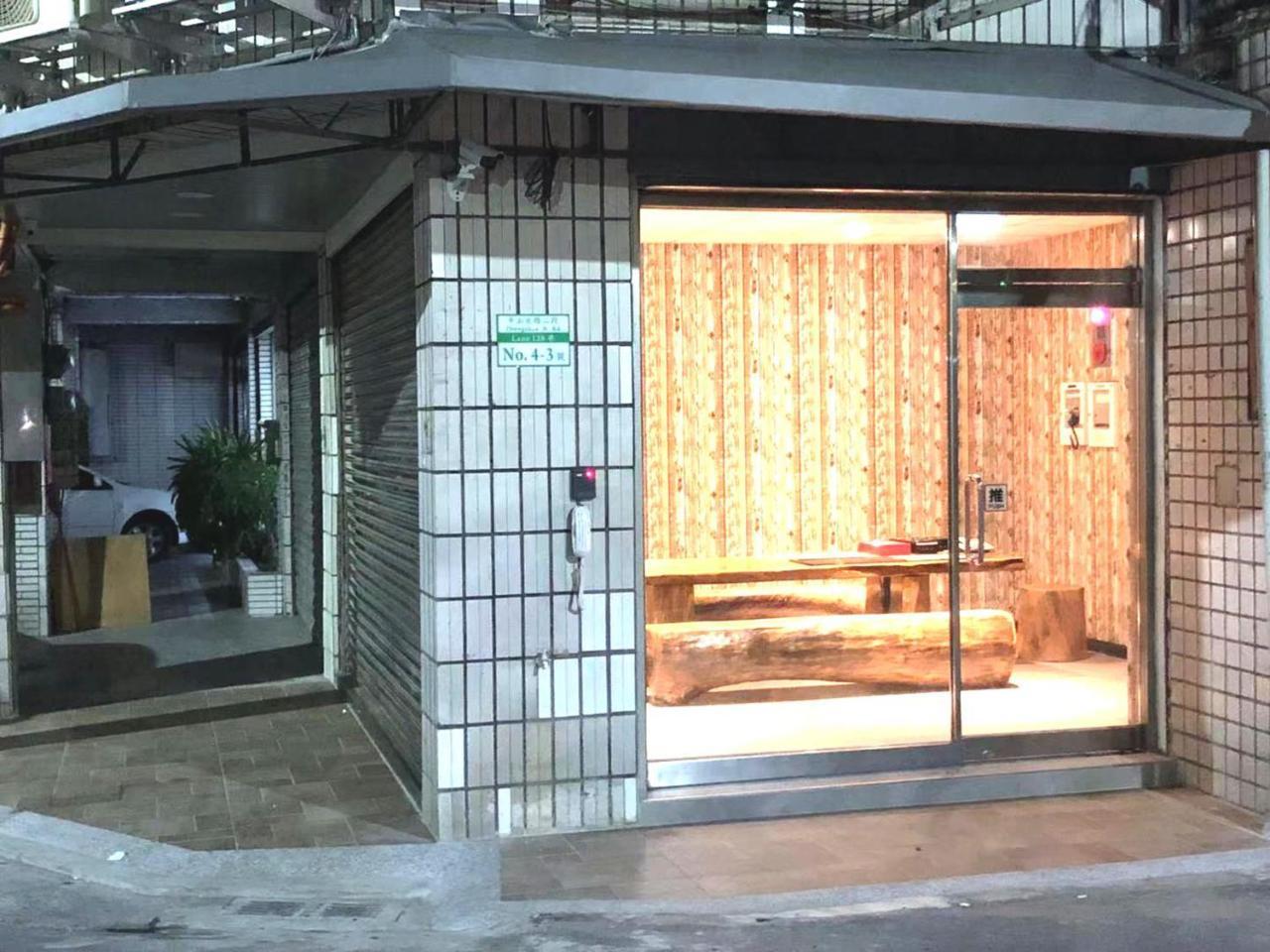 Red 13 Apartment Taipeh Exterior foto